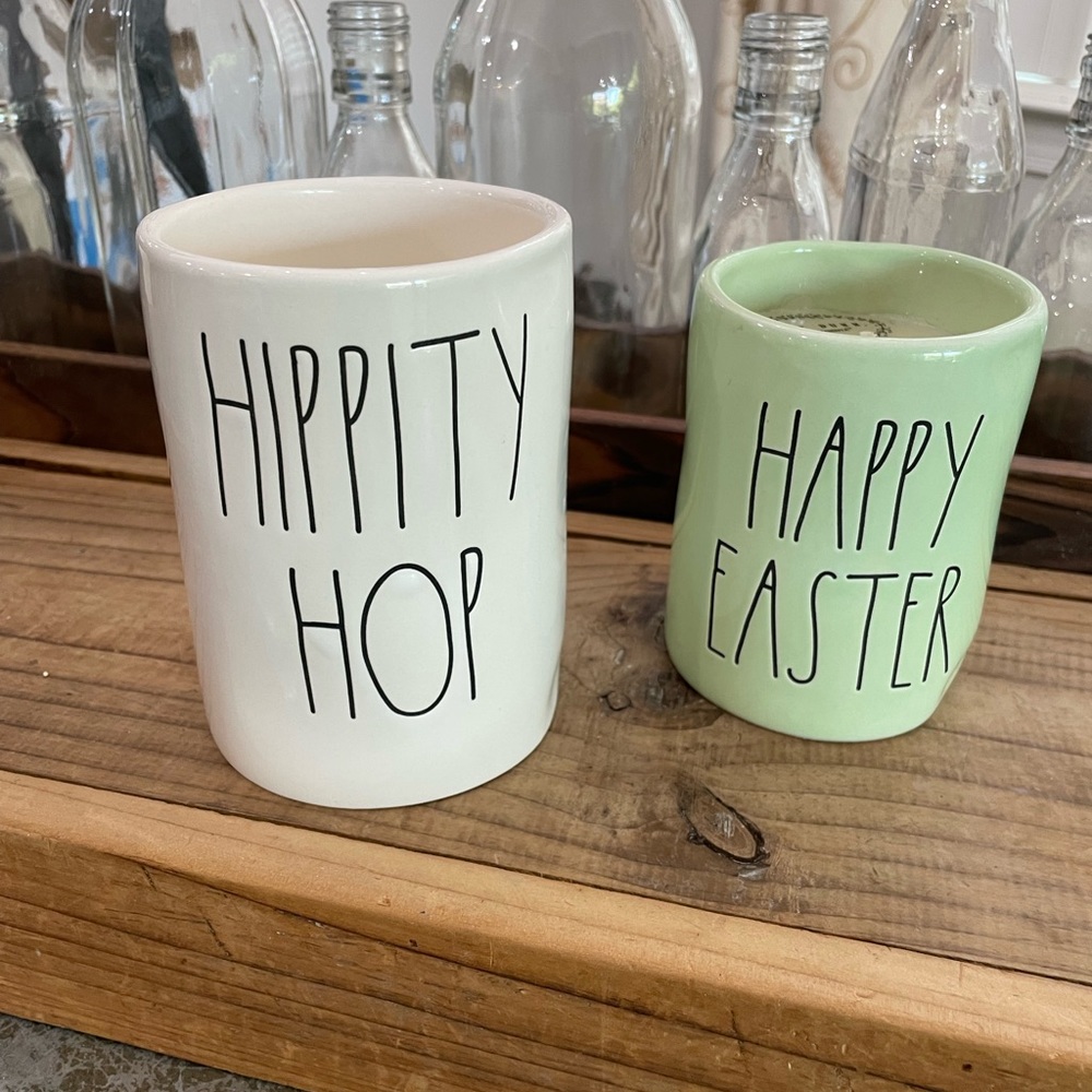 RAE DUNN EASTER WHITE/GREEN CANDLE SET OF 2